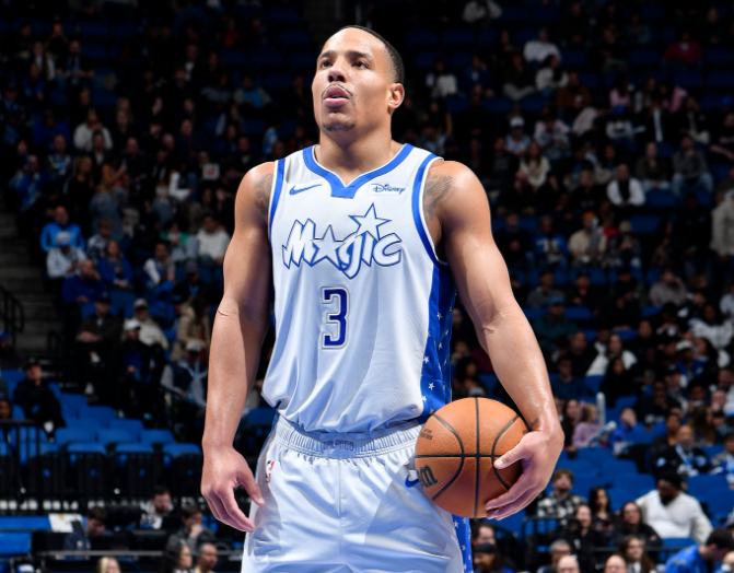 开云入口网址-萨格斯15+11+11生涯首次三双 魔术20分大胜交锋9连胜篮网