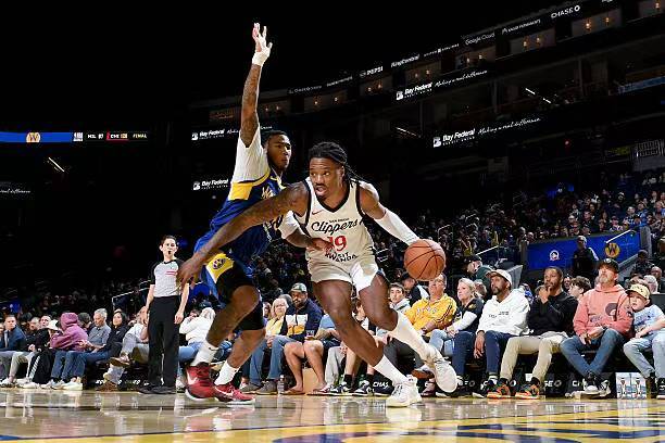 开云网站-难得打出一场高分的表现，快船二队锋线新秀能否保持这样的效率？