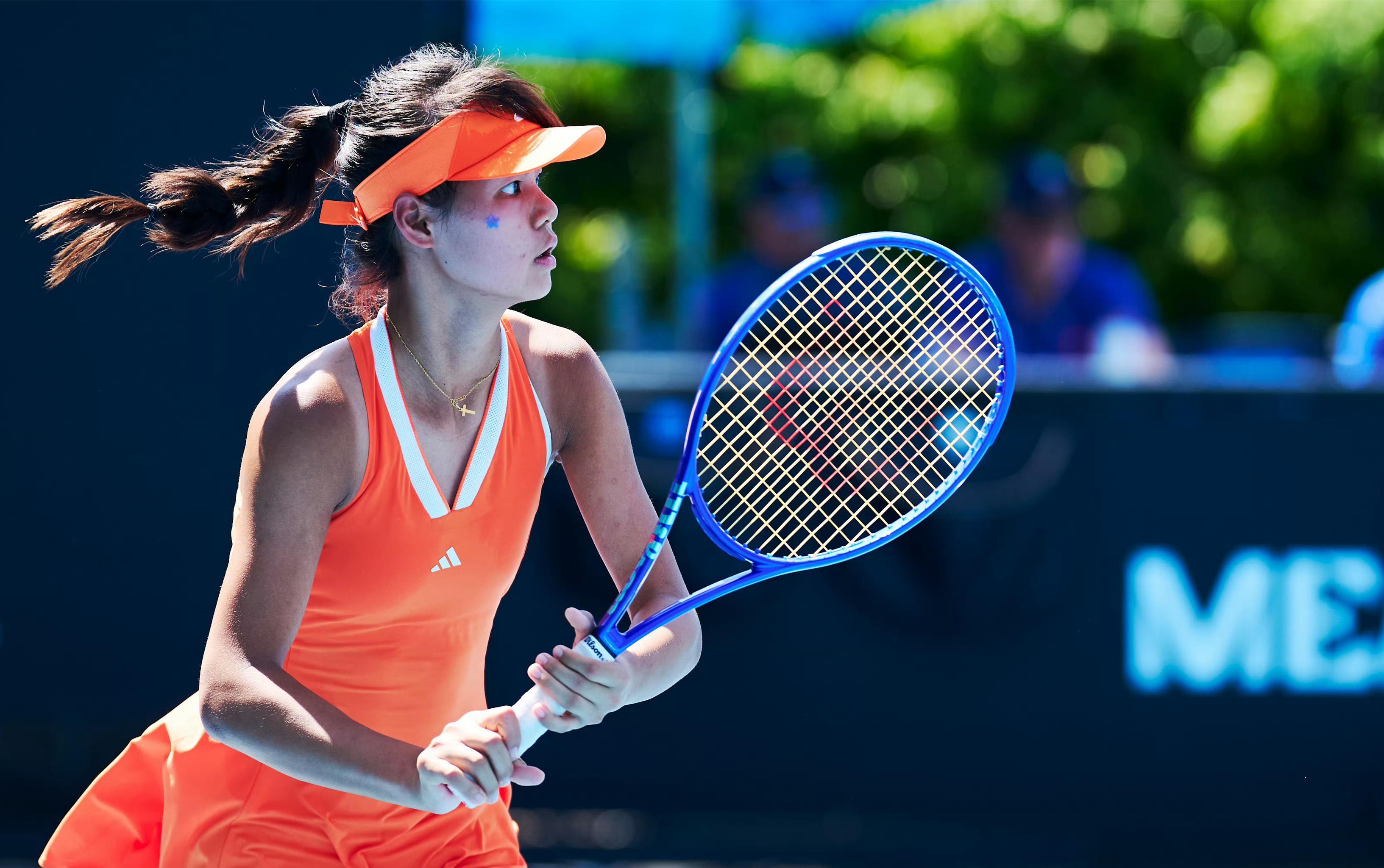 开云入口网址-2-0进四强！中国女网15岁天才新星闪耀成人赛：追赶郑钦文王欣瑜